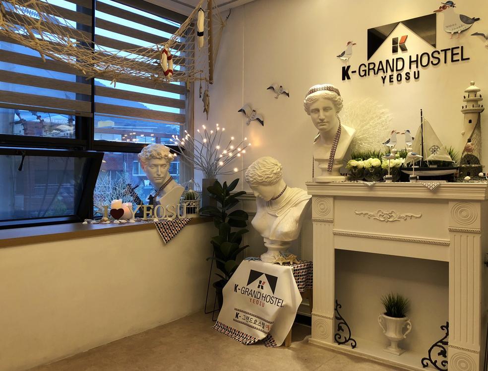 K-Grand Hostel Yeosu Buitenkant foto
