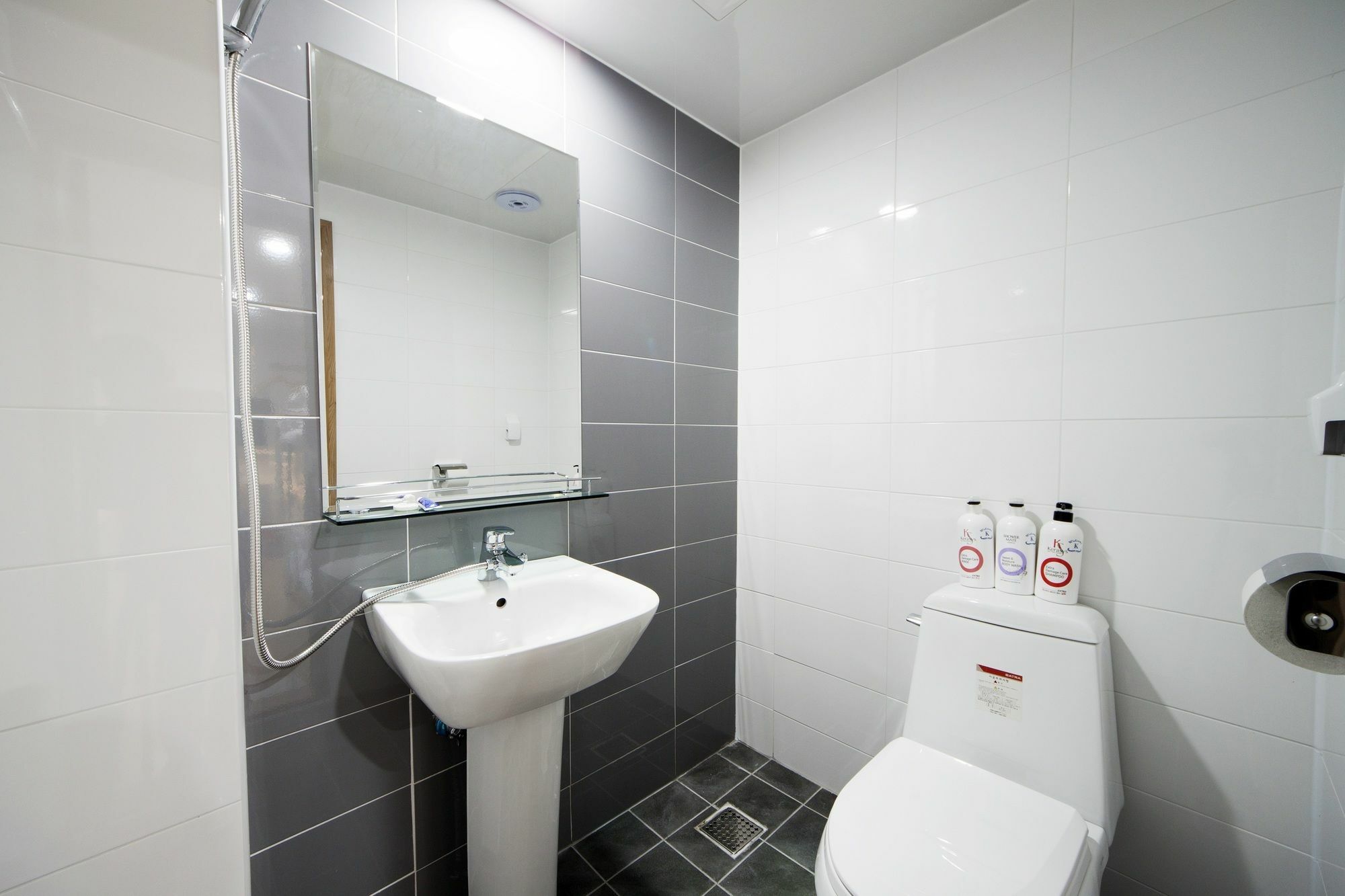 K-Grand Hostel Yeosu Buitenkant foto